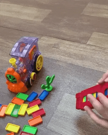 Tren Domino con Luces y Sonidos - 60 Piezas